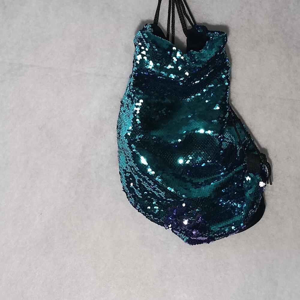 Color-flip Sequin Drawstring Backpack Changing Turquoise/Purple - Picture 6 of 6
